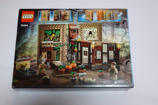 Lego® 76384 Harry Potter Hogwarts™ Moment: Kräuterkundeunterricht – Bild 2