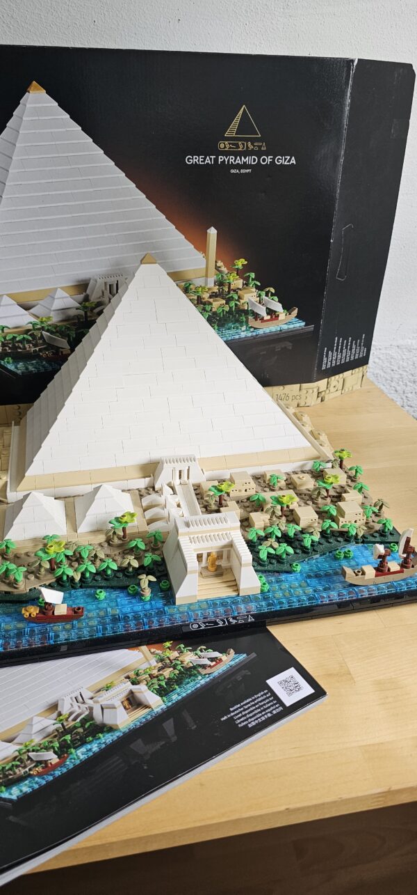 Lego® 2 x 21058 Architecture Cheops-Pyramide "eine komplette gebrauchte Pyramide zum Preis einer halben neuen Pyramide" – Bild 2