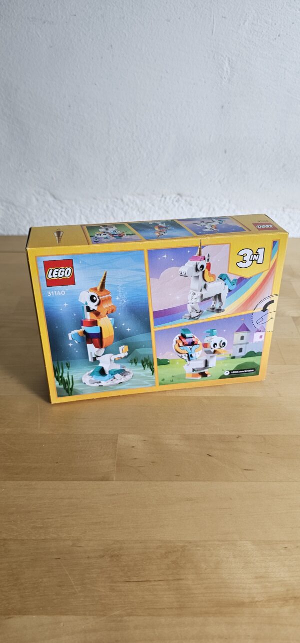 Lego® 31140 Creator 3 in 1 Magisches Einhorn – Bild 2