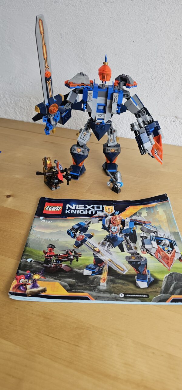 Lego® 70327 Nexo Knights Der Mech des Königs – Bild 2