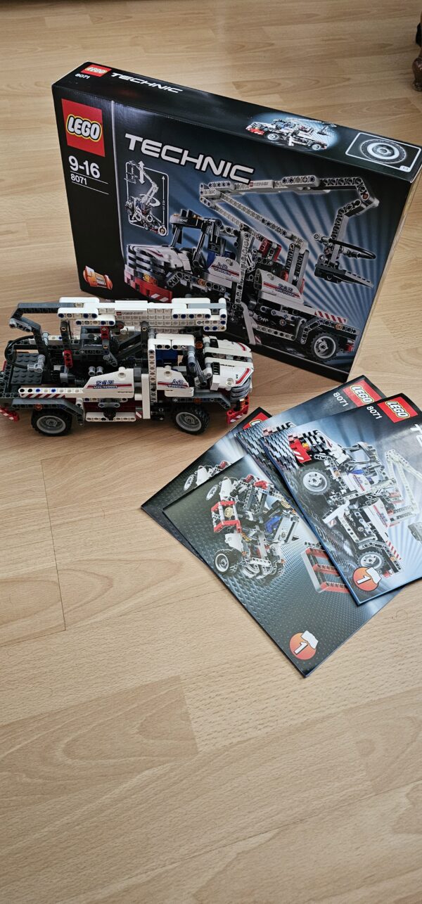 Lego® 8071 Technic Service Truck