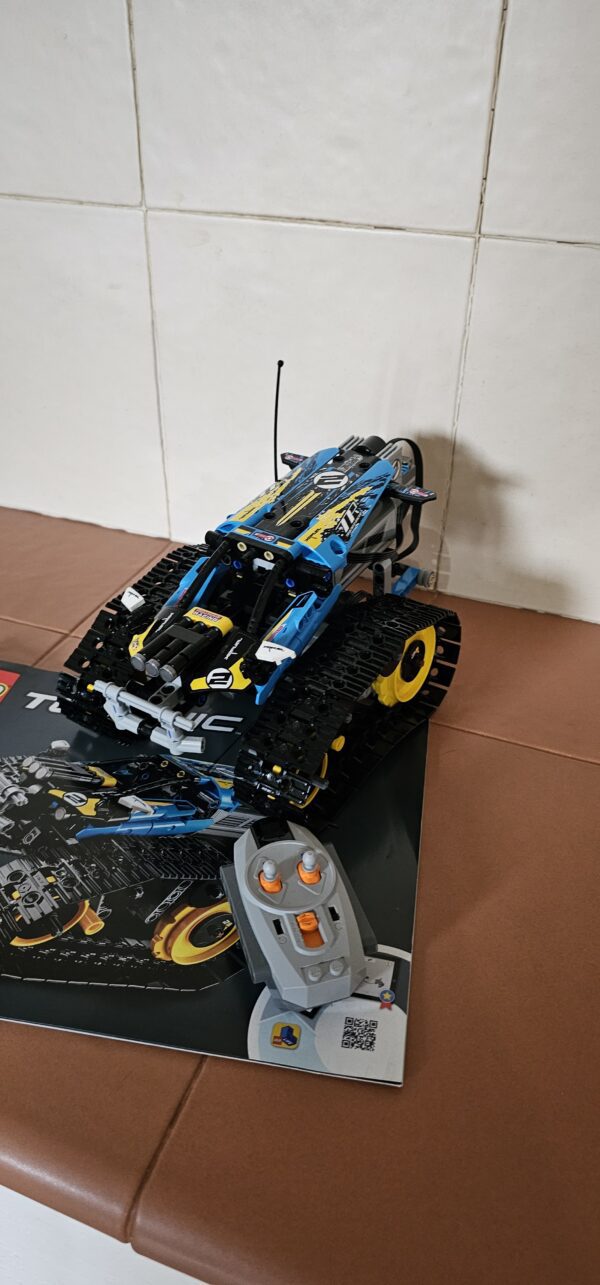 Lego® 42095 Ferngesteuerter Stunt-Racer