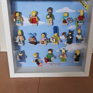 Lego® 71005 minifigures Minifiguren - „The Simpsons™“-Serie 1 *KOMPLETT mit 16 Minifiguren* in grossem Displayrahmen