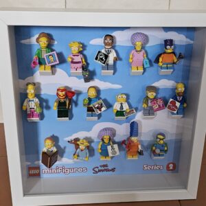 Lego® 71009 minifigures Minifiguren - „The Simpsons™“-Serie 2 *KOMPLETT mit 16 Minifiguren* in grossem Displayrahmen