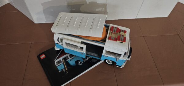 Lego® 10279 ICONS Volkswagen T2 Campingbus – Bild 3