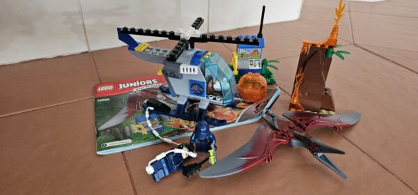 Lego® Jurassic World 10756 Flucht vor dem Pteranodon – Bild 3