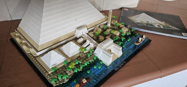 Lego® 2 x 21058 Architecture Cheops-Pyramide "eine komplette gebrauchte Pyramide zum Preis einer halben neuen Pyramide" – Bild 5