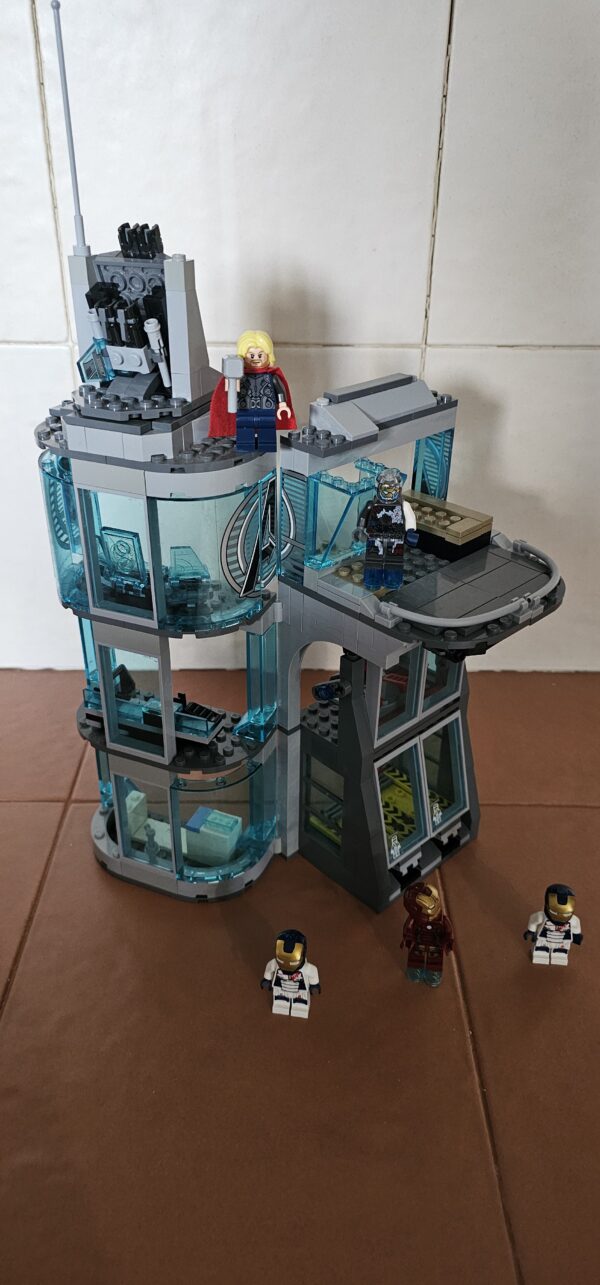 Lego® 76038 Überfall auf den Avengers Tower – Bild 3