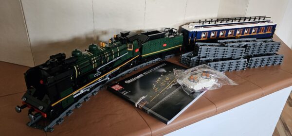 Mould King 12025 Orient Express Dampflokomotive – Bild 2