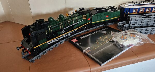 Mould King 12025 Orient Express Dampflokomotive – Bild 5