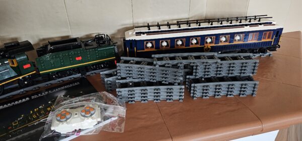 Mould King 12025 Orient Express Dampflokomotive – Bild 4