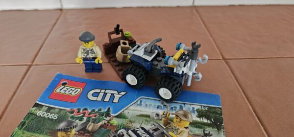 LEGO® City 60065 Auf Streife im Sumpfpolizei-Quad – Bild 2