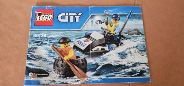 LEGO® City 60126 Flucht per Reifen