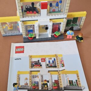 LEGO® Promotional 40574 LEGO® Store