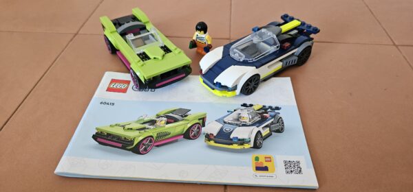 LEGO® City 60415 Verfolgungsjagd mit Polizeiauto und Muscle Car