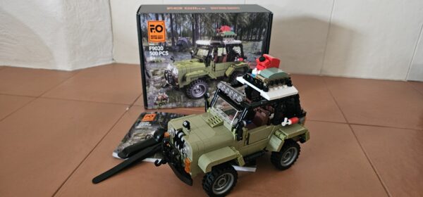 Lumibricks Funwhole F9020 Jungle Off-Roader