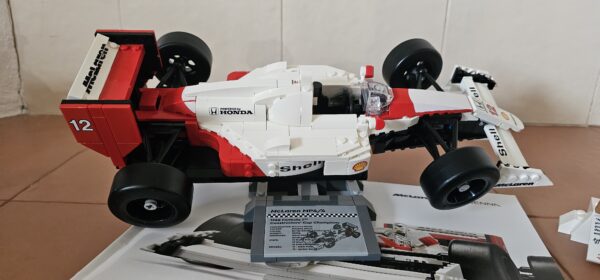 Lego® 10330 McLaren MP4/4 & Ayrton Senna – Bild 2