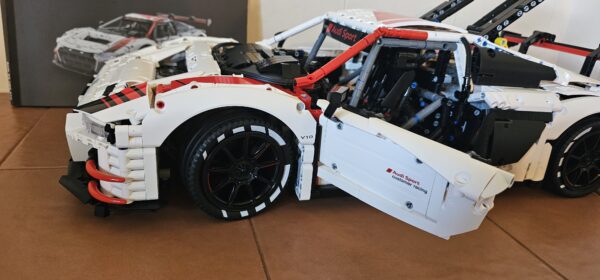 Rastar 99310 Audi™ R8 LMS GT3 – Bild 3