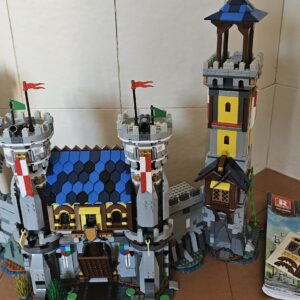 Reobrix 66006 Golden Lion Castle