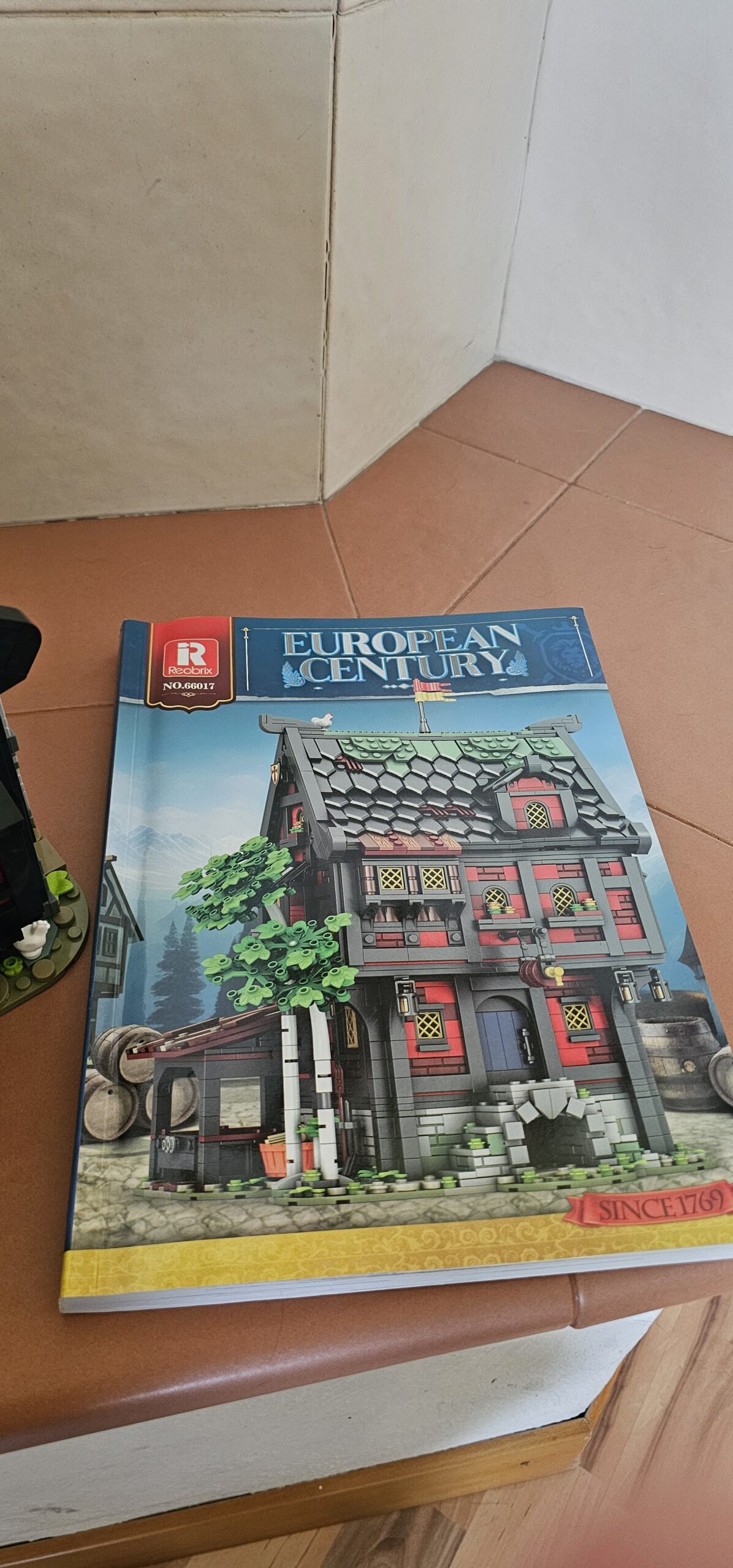 Reobrix 66017 Mittelalterliche Taverne „The Crusaders Inn“ – Bild 3