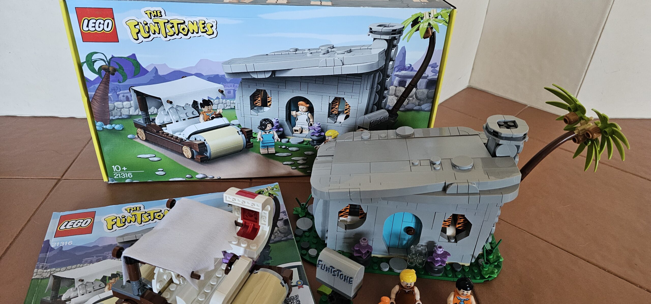 Lego® 21316 The Flintstones - Familie Feuerstein – Bild 3