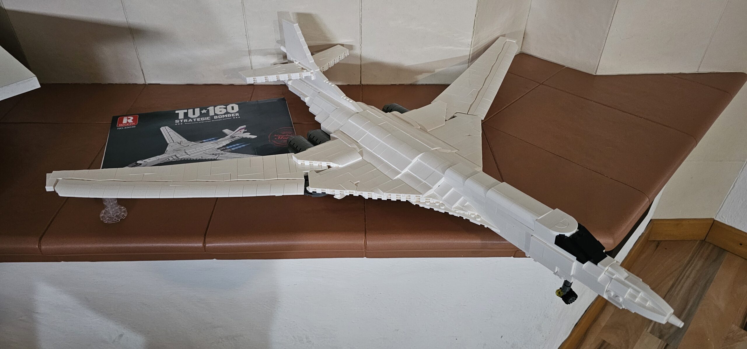 Reobrix 33036 TU-160 Strategic Bomber